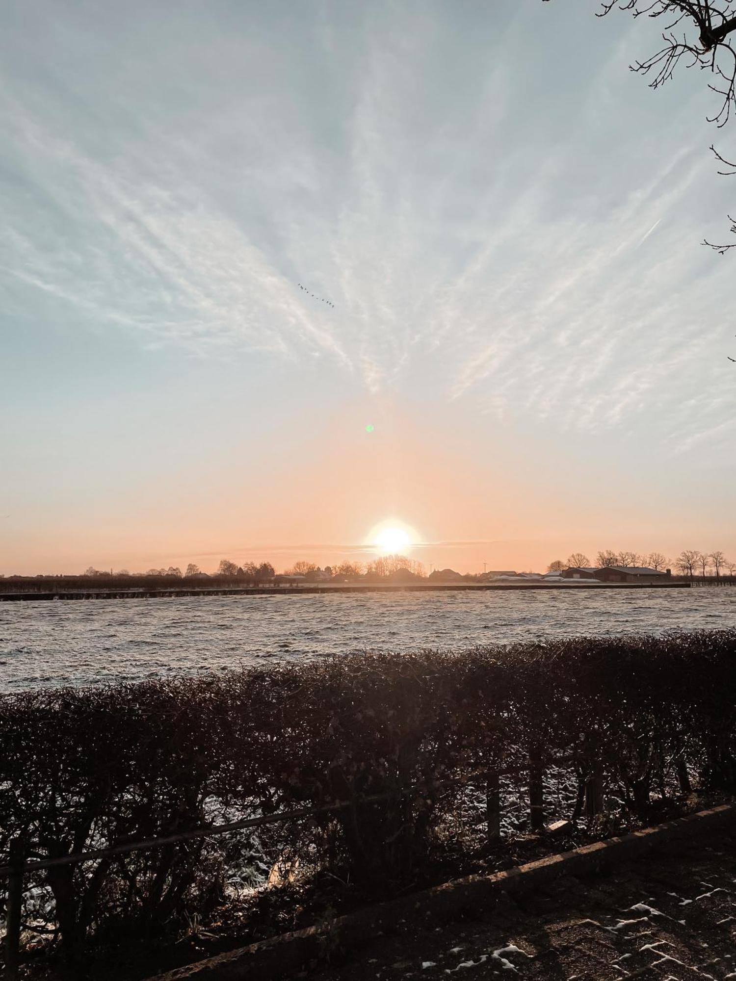Lienden Betuwsch Badhuys Bed & Breakfast エクステリア 写真