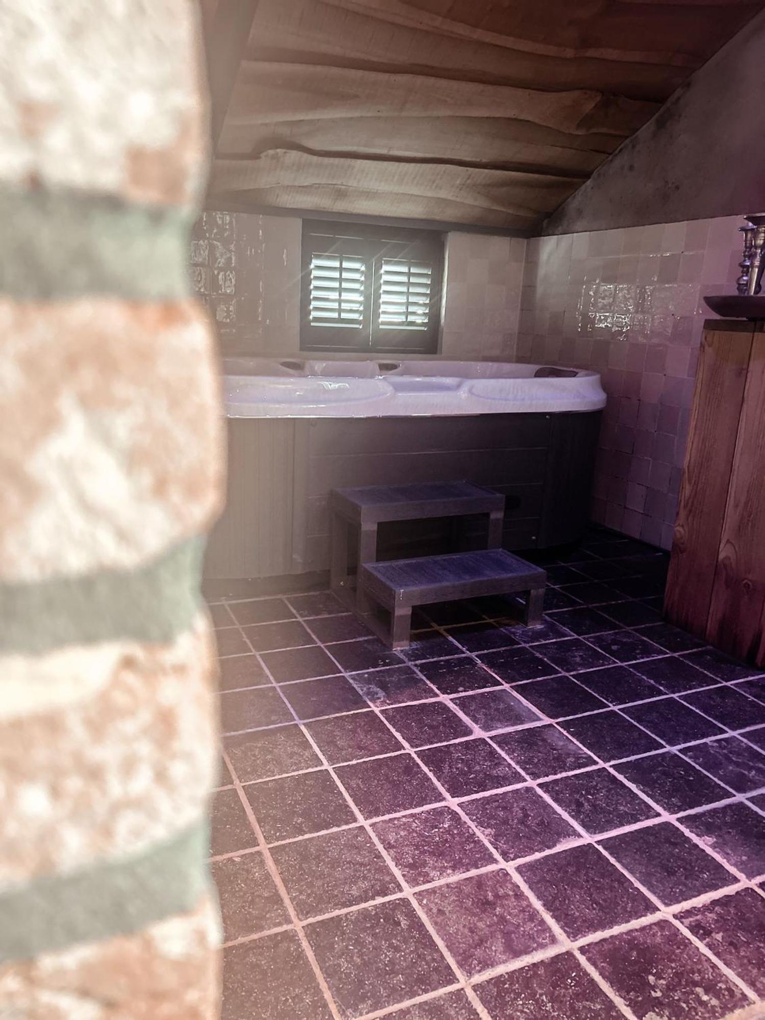 Lienden Betuwsch Badhuys Bed & Breakfast エクステリア 写真